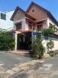 Bán biệt thự 2MT Tăng Nhơn Phú A, cách Lê Văn Việt 50M, DT 207m2 ngang 9.7m. KDC đồng bộ
